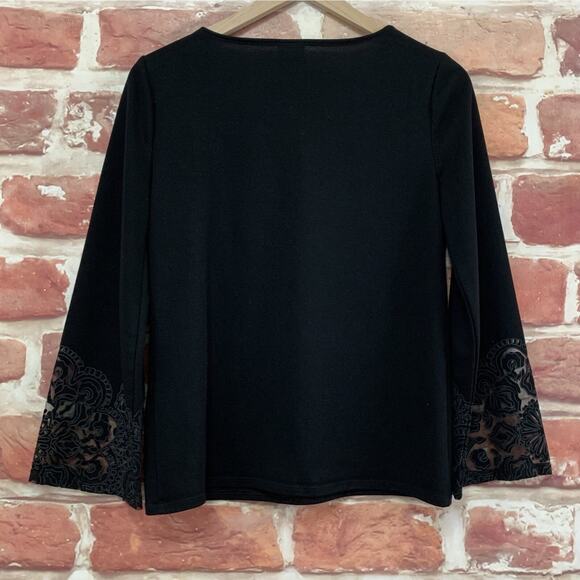 Chicos Top Shirt Womens Small 0 Plain Black Floral Burnout Sleeve Popover Blouse - Picture 4 of 8